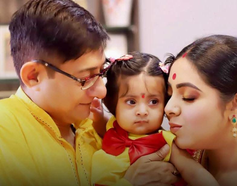 বাবা মায়ের অনুপস্থিতিতে একরত্তিকে বেদম মার , নির্মম অত্যাচারে আঁতকে উঠলেন কাঞ্চন পত্নী