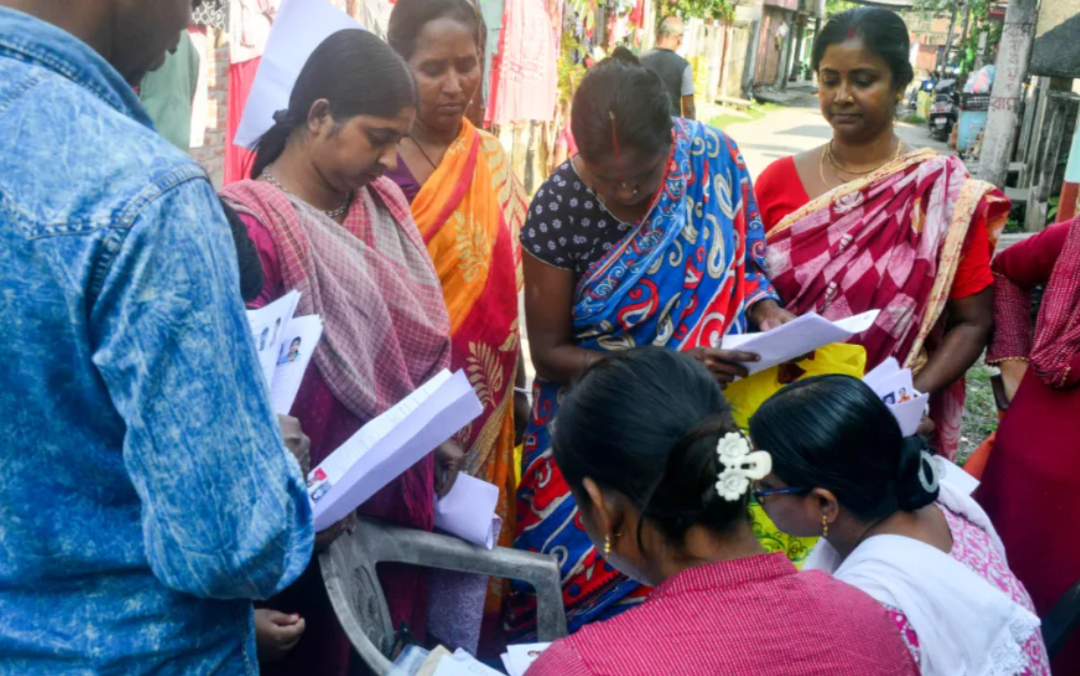 SIR শুনানিতে গোটা গ্রামকে ডাক , ক্ষোভে ফুঁসছে এলাকাবাসী