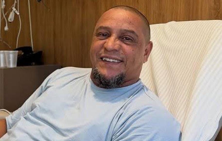 হৃদরোগে আক্রান্ত হইনি , সুস্থ আছি , হাসপাতালের বিছানা থেকেই বার্তা ব্রাজিলিয়ান কিংবদন্তির