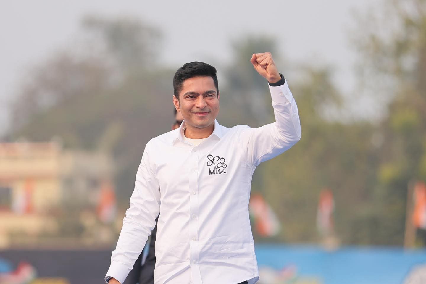 ভোটের আগে চা-বাগানে সরাসরি সংলাপ , আলিপুরদুয়ারে জনসভা অভিষেকের