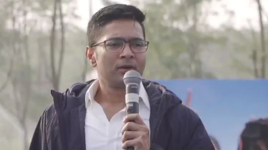 চতুর্থবার মমতা সরকার ক্ষমতায় এলে চা শ্রমিকদের পারিশ্রমিক বাড়বে , নির্বাচনের আগে প্রতিশ্রুতি অভিষেকের