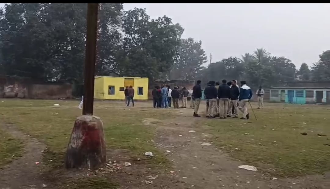 বছরের প্রথম রবিবারে ভাটপাড়ায় গুলির আতঙ্ক , চাঞ্চল্য নিমবাগান এলাকায়