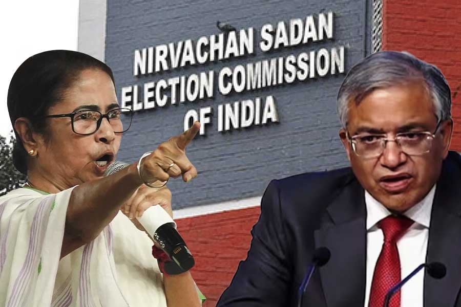 SIR শুনানি প্রক্রিয়ায় অযথা হয়রানি , জ্ঞানেশ কুমারকে তৃতীয়বার চিঠি মুখ্যমন্ত্রীর