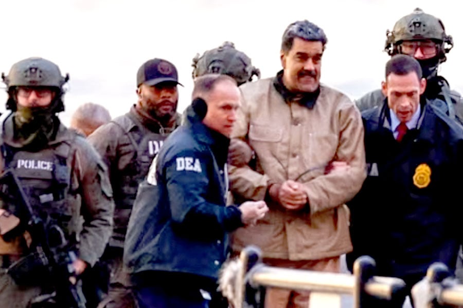 “আমি একজন যুদ্ধবন্দি”, ট্রাম্পের অভিযোগ উড়িয়ে আদালতে দাবি মাদুরোর