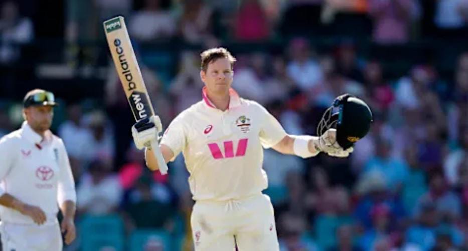 অ্যাশেজে শতরানের নজির স্মিথের , তৃতীয় দিনের শেষে ড্রাইভিং সিটে অস্ট্রেলিয়া