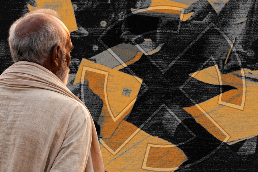 SIR শুনানির পর দেশছাড়ার আতঙ্ক, মুর্শিদাবাদে মৃত্যু বৃদ্ধের