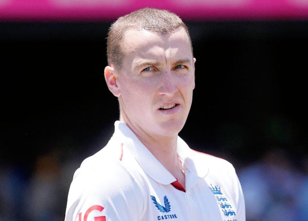 অ্যাশেজের মাঝে মদ্যপান বিতর্কে ক্ষমাপ্রার্থী ব্রুক , তুঙ্গে বিতর্ক