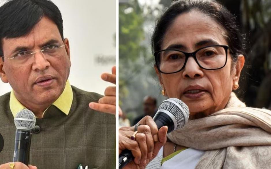 শতাব্দী প্রাচীন ক্লাবগুলির নাম উচ্চারণ অবধি করতে পারে না , কেন্দ্রীয় ক্রীড়ামন্ত্রীকে তোপ মমতার