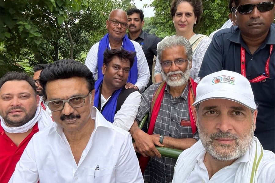 রাহুলের ভোটার অধিকার যাত্রায় যোগ স্ট্যালিনের, তুঙ্গে বিতর্ক