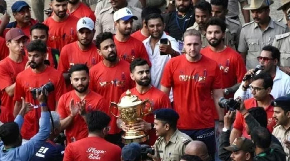 অভিশপ্ত চিন্নাস্বামীতে ফিরতে নারাজ , আইপিএলে নতুন ঘর নিশ্চিত বিরাটদের