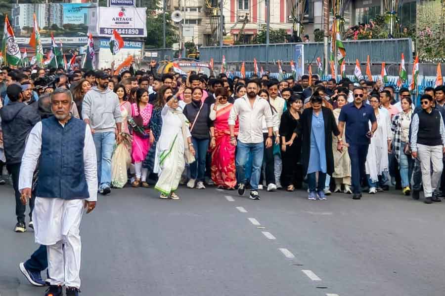 নেতাজির ভাষায় প্রতিবাদ , আইপ্যাক ইস্যুতে রাজপথে নামলেন মমতা