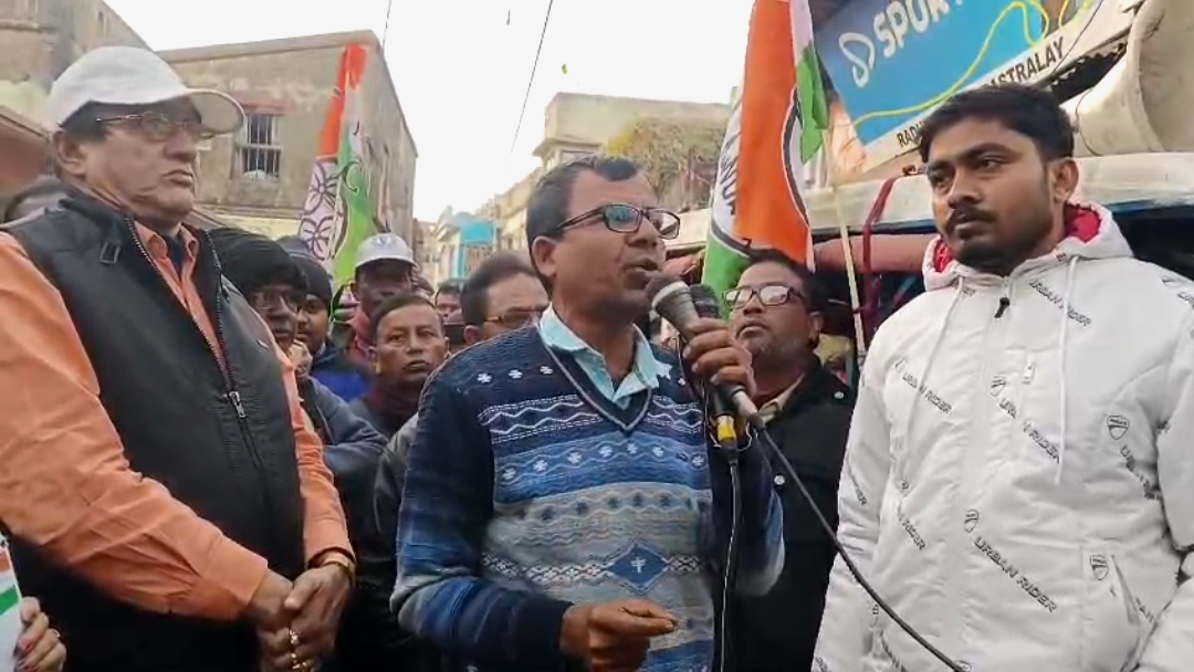 বিজেপি নেতাদের দেখলেই মেরে  হাত-পা ভেঙে দিন , বিতর্কিত হুঁশিয়ারি তৃণমূল ব্লক সভাপতির