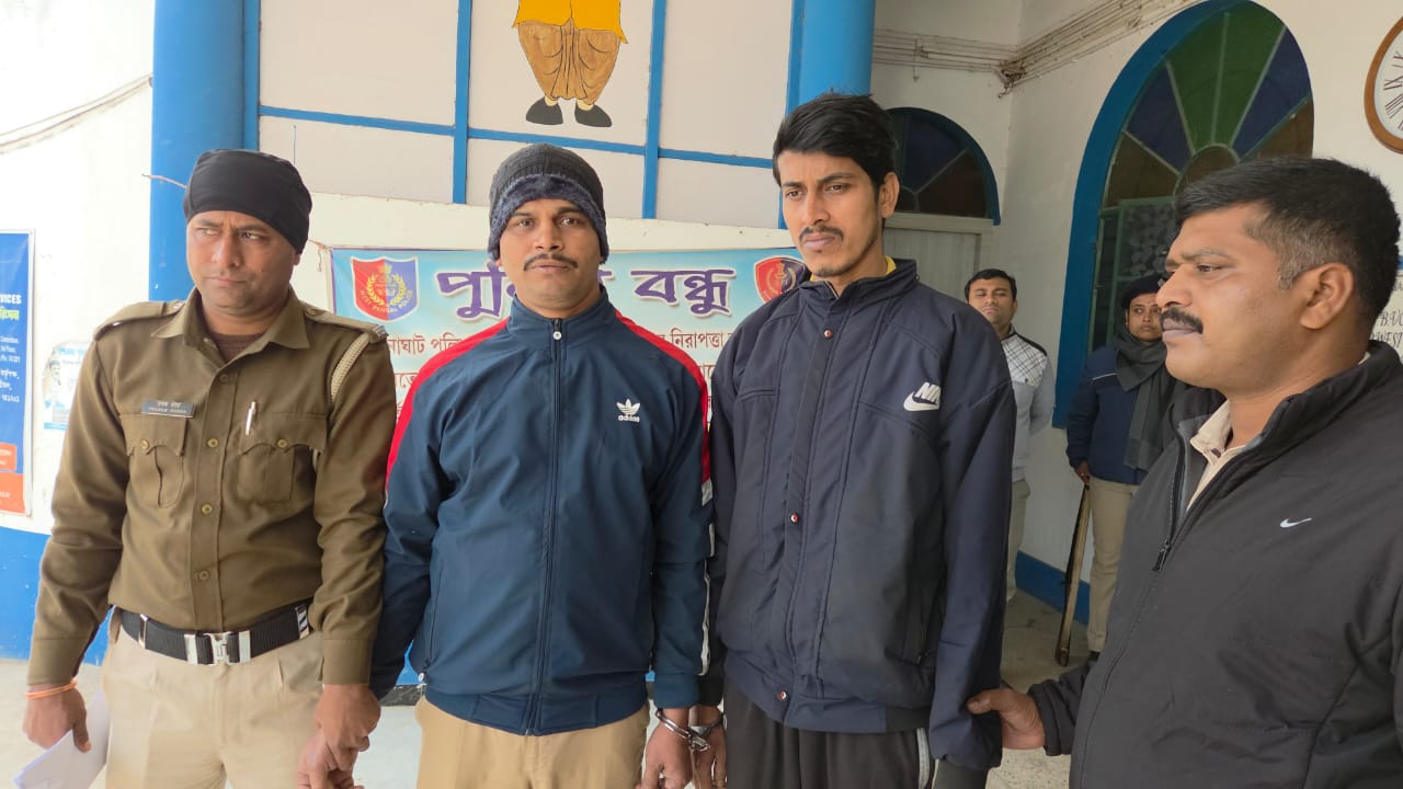 নিজেরাই দেবীর মূর্তি ভেঙে অন্য ধর্মের ওপর দোষ দেওয়ার চেষ্টা , গ্রেফতার ২ হিন্দু ভাই