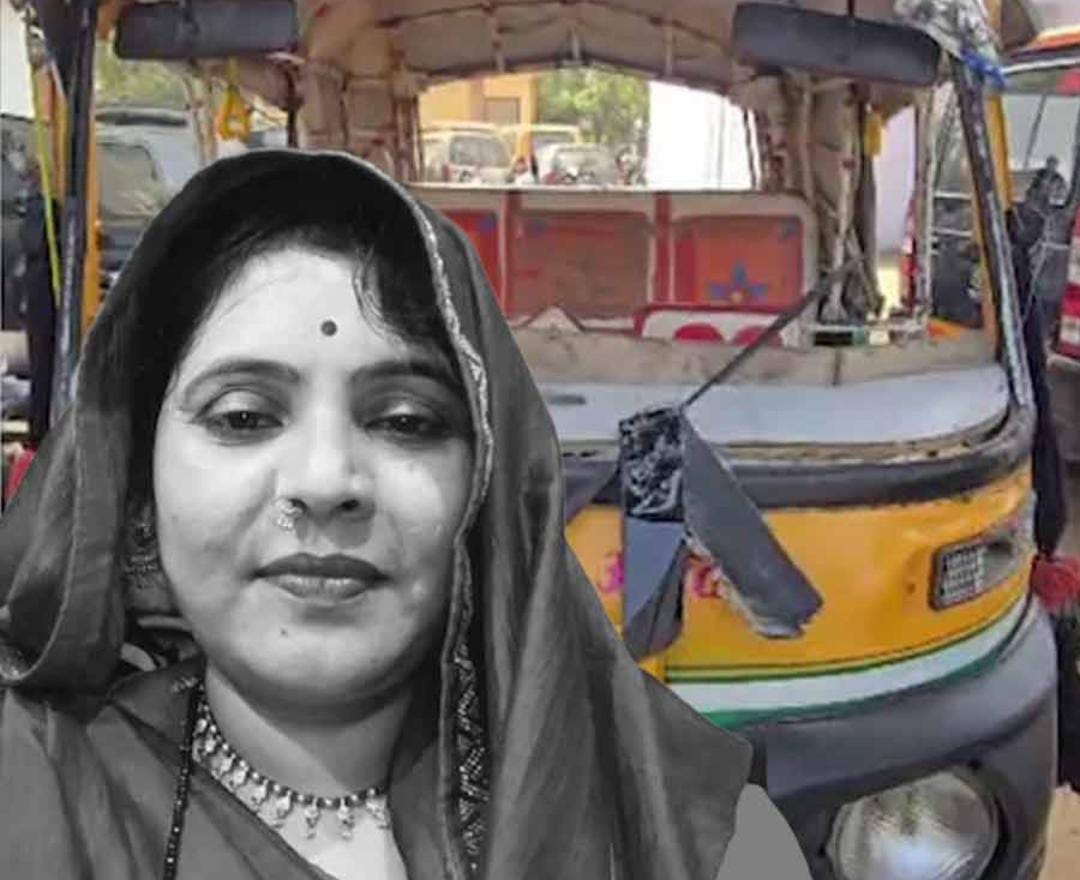 বিবাহ বার্ষিকীর দিন প্রাক্তন স্ত্রীকে খুন , ঝাঁসির প্রথম মহিলা অটোচালক হত্যাকাণ্ডে নয়া মোড়