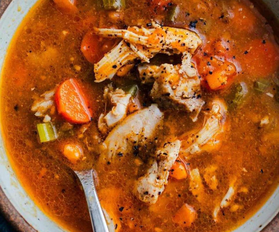 ওজন ঝরাতে বানিয়ে ফেলুন রাঙা আলুর চিকেন স্ট্যু