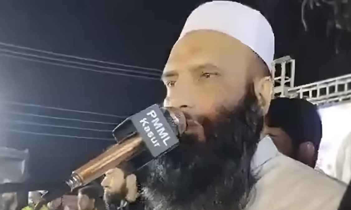 পাক সেনার সঙ্গে ‘আত্মার’ সম্পর্ক জঙ্গিদের, স্কুলের অনুষ্ঠানে আমন্ত্রণ পহেলগাঁও হামলার মাস্টারমাইন্ড