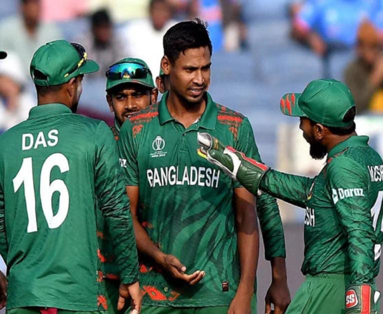 ভারতের সঙ্গে শত্রুতার শাস্তি , আর্থিক ক্ষতির সম্মুখীন মুস্তাফিজুররা